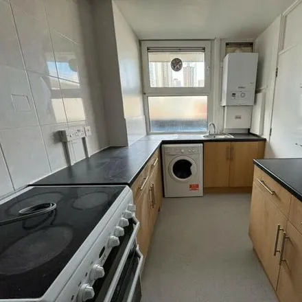 Rent this 2 bed apartment on Reef House in 1-24 Manchester Road, Cubitt Town
