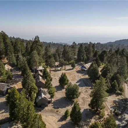 Image 1 - 998 Resort Loop, Twin Peaks, San Bernardino County, CA 92391, USA - House for sale