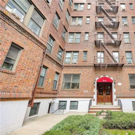 Buy this studio apartment on 117-14 Union Turnpike in New York, NY 11415