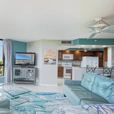 Image 5 - 4300 Cayman Center, Fort Pierce, FL 34949, USA - Condo for sale