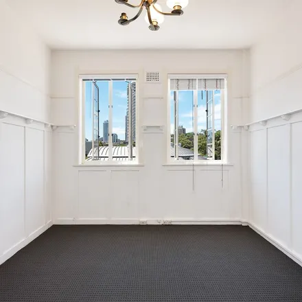 Rent this 3 bed apartment on Sydney Grammar School in College Lane, Darlinghurst NSW 2010