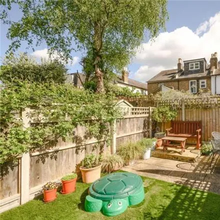 Image 7 - 22 Lock Road, London, TW10 7LH, United Kingdom - Townhouse for sale
