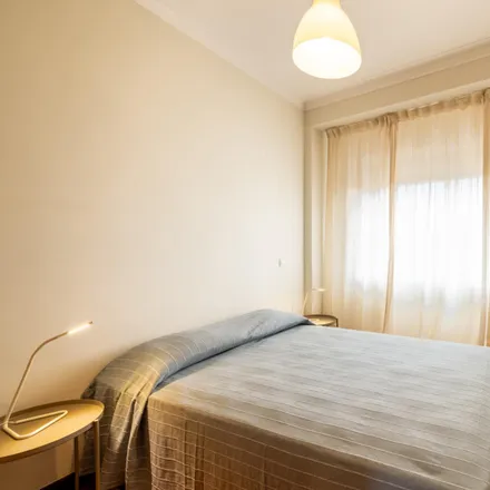 Rent this 3 bed room on Célia in Rua de Miguel Bombarda, 4050-377 Porto