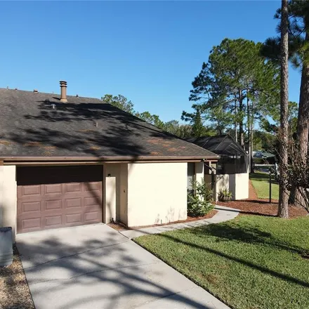 Buy this 3 bed townhouse on 4911 Umber Way South in Hillsborough County, FL 33624