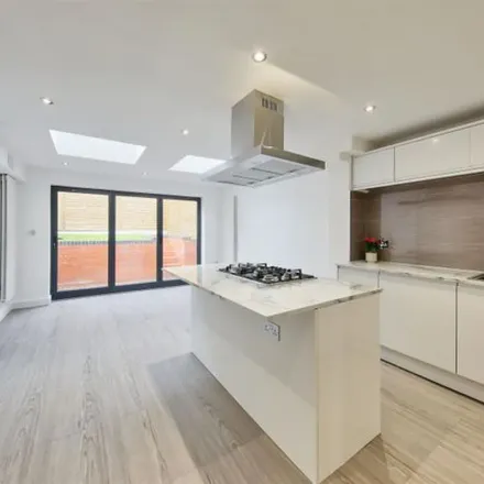 Rent this 4 bed townhouse on Charing Cross in London, SW1A 2DX