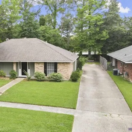 Buy this 3 bed house on Baringer Road Walking Path in Old Jefferson, East Baton Rouge Parish