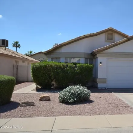 Rent this 3 bed house on 4331 East Siesta Lane in Phoenix, AZ 85050