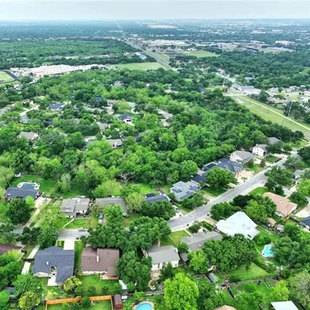 Image 5 - 1245 Creekview Drive, Round Rock, TX 78681, USA - House for sale