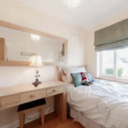 Image 2 - London, Lower Morden, ENGLAND, GB - House for rent