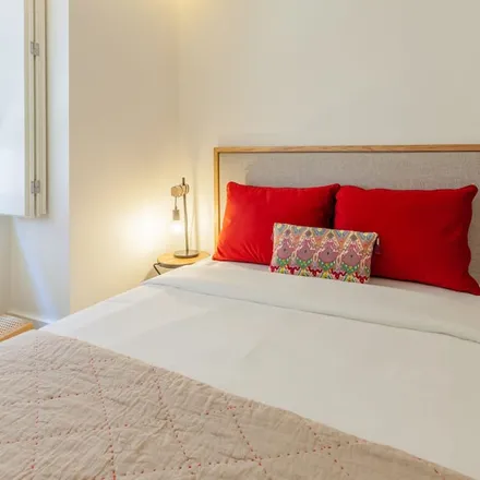 Rent this 1 bed apartment on Rua Francisco Cândido Portugal in 4400-216 Vila Nova de Gaia, Portugal