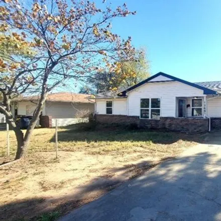 Buy this 3 bed house on 1231 East Monroe Drive in Shawnee, OK 74804