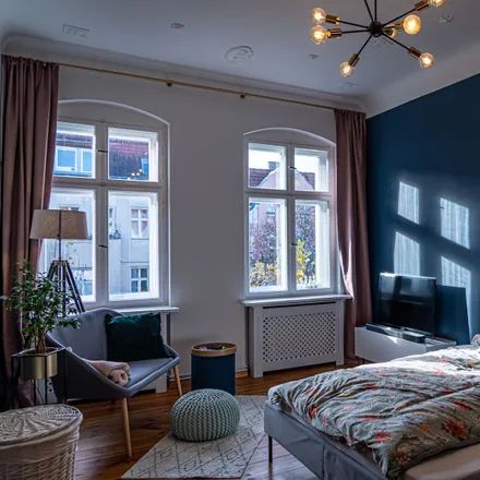 Rent this 1 bed apartment on schuhbar berlin in Hufelandstraße 3, 10407 Berlin