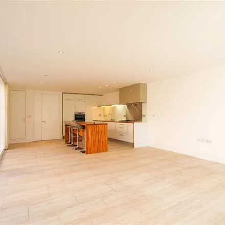 Image 2 - 3 Richard Foster Road, Cambridge, CB2 8DW, United Kingdom - Townhouse for rent