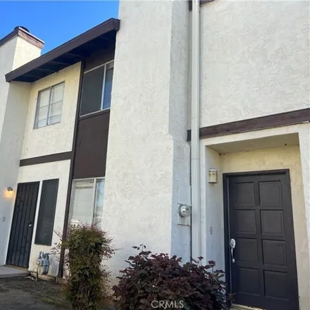 Buy this 2 bed house on 1465 Libra Court in Bakersfield, CA 93309