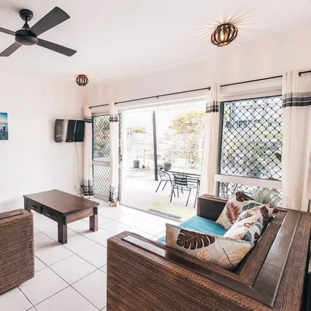 Rent this 2 bed apartment on Cairns North QLD 4870