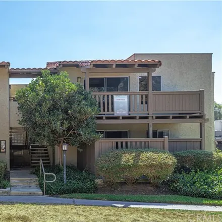 Buy this 2 bed condo on 1345 Cabrillo Park Drive in Santa Ana, CA 92701