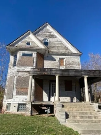 Buy this 5 bed house on 80 Pingree Street in Detroit, MI 48202