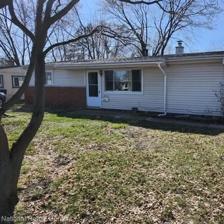 Buy this 3 bed house on 862 South Carlson Street in Westland, MI 48186