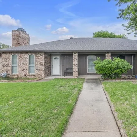 Rent this 2 bed house on 5784 Westchase Drive in North Richland Hills, TX 76180