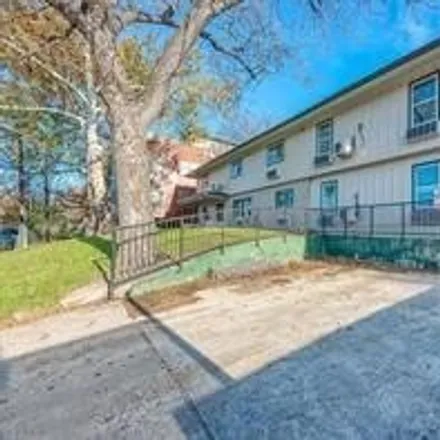 Buy this 1 bed condo on 306 East 30th Street in Austin, TX 78705
