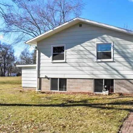 Buy this 3 bed house on 2095 Bonney Oak Drive in Kronenwetter, WI 54455