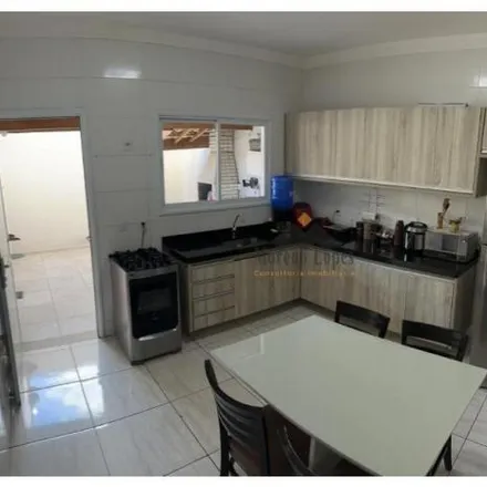 Image 1 - Rua Joaquim de Carvalho Gil, Jardim Wanel Ville V, Sorocaba - SP, 18057-000, Brazil - House for sale