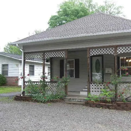 Buy this 2 bed house on North Division Street in Dewmaine, Carterville