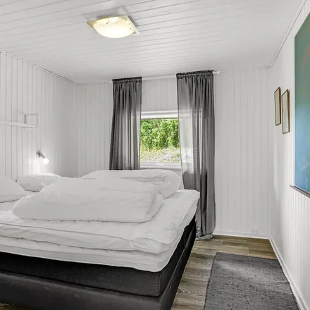 Rent this 5 bed house on Ambulance Region Syddanmark in Søndre Ringvej, 5610 Assens