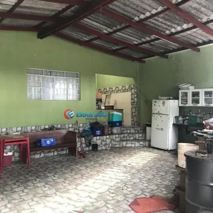 Buy this 8 bed house on Rua Eonio Moreira Diniz in Jardim Santiago, Hortolândia - SP