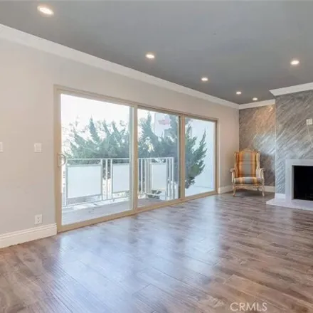 Image 4 - 2335 Hyperion Avenue, Los Angeles, CA 90227, USA - House for rent