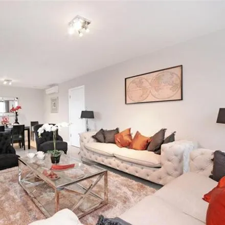 Image 2 - Boydell Court, London, NW8 6NH, United Kingdom - Room for rent