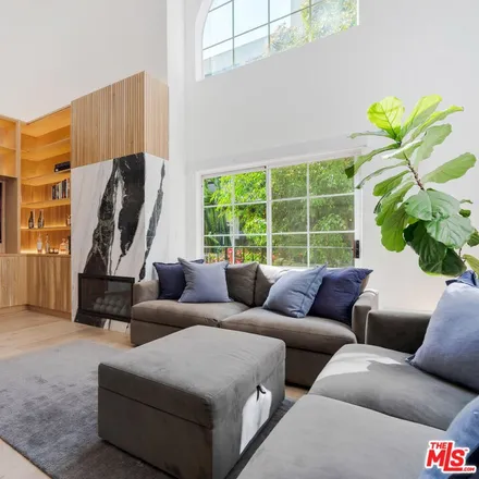Image 1 - 963 Larrabee Street, West Hollywood, CA 90069, USA - Loft for rent