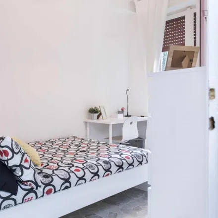 Rent this 3 bed room on Largo Cavalieri di Malta 10 in 20146 Milan MI, Italy
