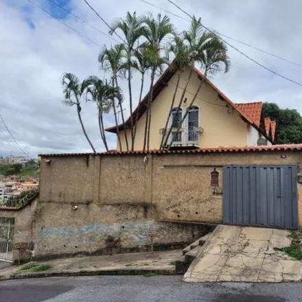 Buy this 5 bed house on Rua Quero-quero in Goiânia, Belo Horizonte - MG