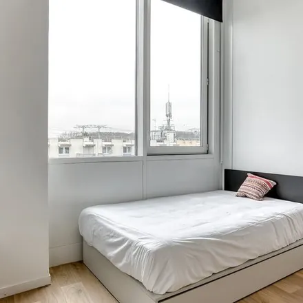 Image 7 - 5 Rue Amerigo Vespucci, 91300 Massy, France - Apartment for rent