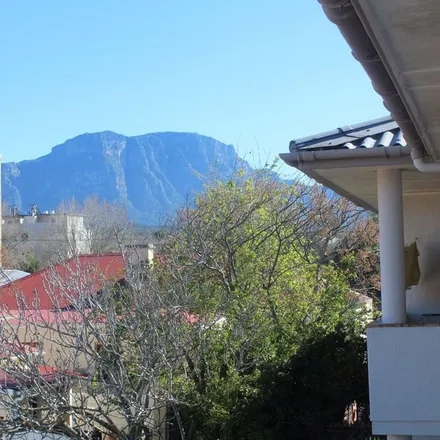 Image 4 - Fleming Road, Cape Town Ward 62, Cape Town, 7800, South Africa - Apartment for rent
