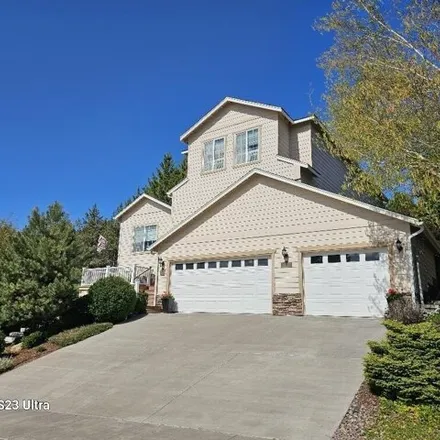 Buy this 4 bed house on Red Bud Drive in Klamath Falls, OR 97601