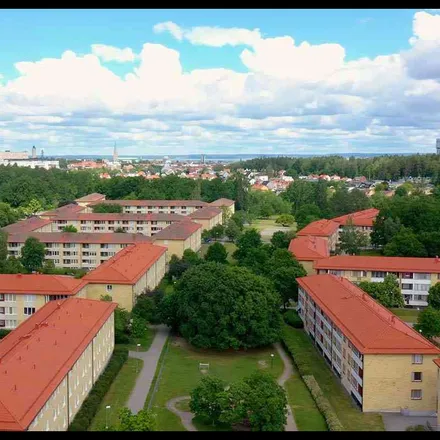 Rent this 4 bed apartment on Luftvärnsgatan 6 in 587 52 Linköping, Sweden