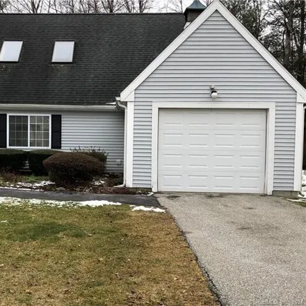 Buy this 3 bed house on 87 Perry Street in Putnam, CT 06260