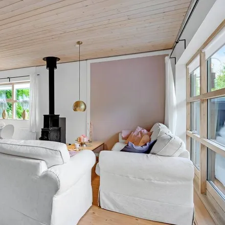 Rent this 2 bed house on University College Sjælland in Biblioteket, Bispegade