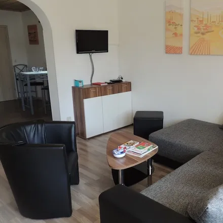Rent this 1 bed apartment on 96164 Kemmern
