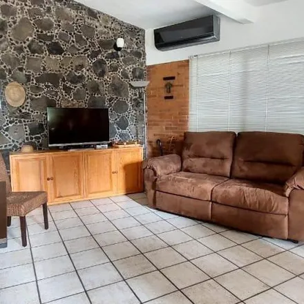 Rent this 1 bed house on Camino a Tonatico in 62520 Tepoztlán, MOR