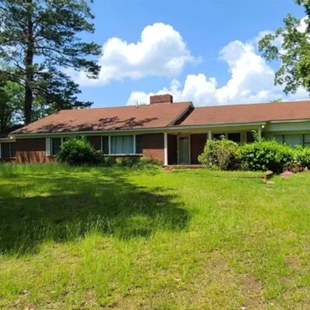Buy this 4 bed house on Trojan Terrace in Hot Springs, AR 71913