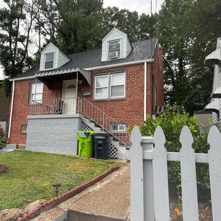 Image 1 - 719 Larchmont Avenue, Capitol Heights, Prince George's County, MD 20743, USA - House for sale