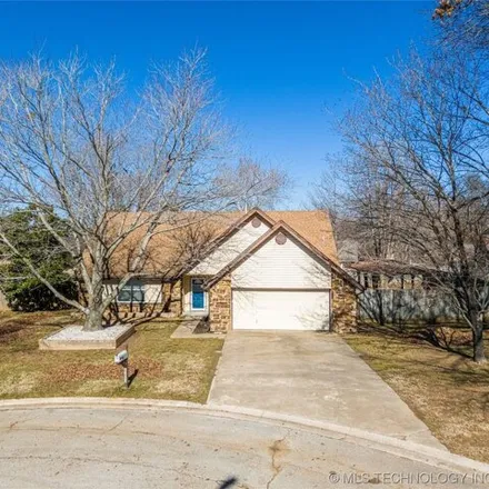 Buy this 4 bed house on 25809 Lariat Circle in Broken Arrow, OK 74014