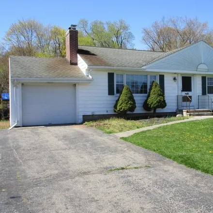 Buy this 4 bed house on 7 Mattes Road in Hamden, CT 06514