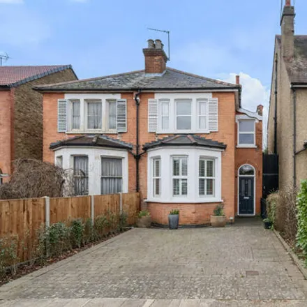 Buy this 3 bed duplex on St John's in Northwood Green Lane, Hallowell Road
