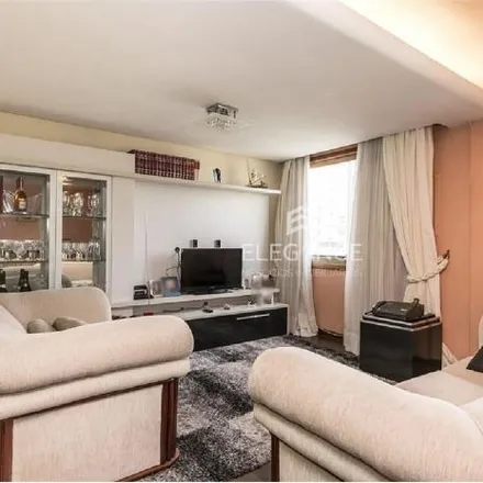 Buy this 3 bed apartment on Ciao Pizzeria Napoletana in Rua Anita Garibaldi, Montserrat
