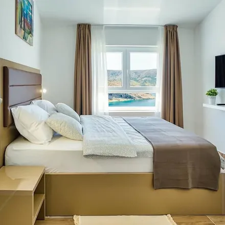 Rent this 2 bed house on 53291 Grad Novalja