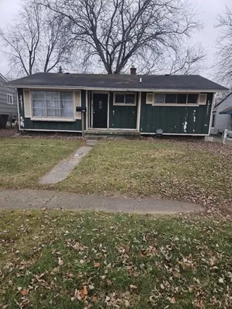 Buy this 3 bed house on 2966 Epsilon Trail in Flint, MI 48506